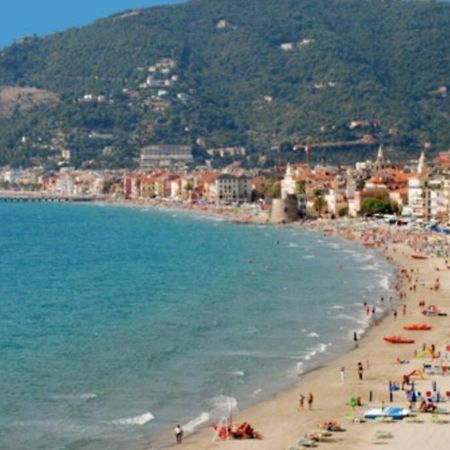 Bilocale A 15 Min Da Alassio E Albenga Apartment Ranzo-Borgo Екстериор снимка